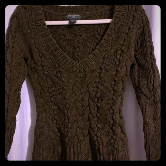 Banana Republic Sweater - Picture 1 of 4